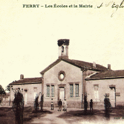 Mairie, école et église