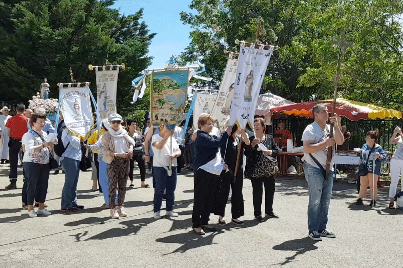 Départ de la Procession - Photo Nicole Botella