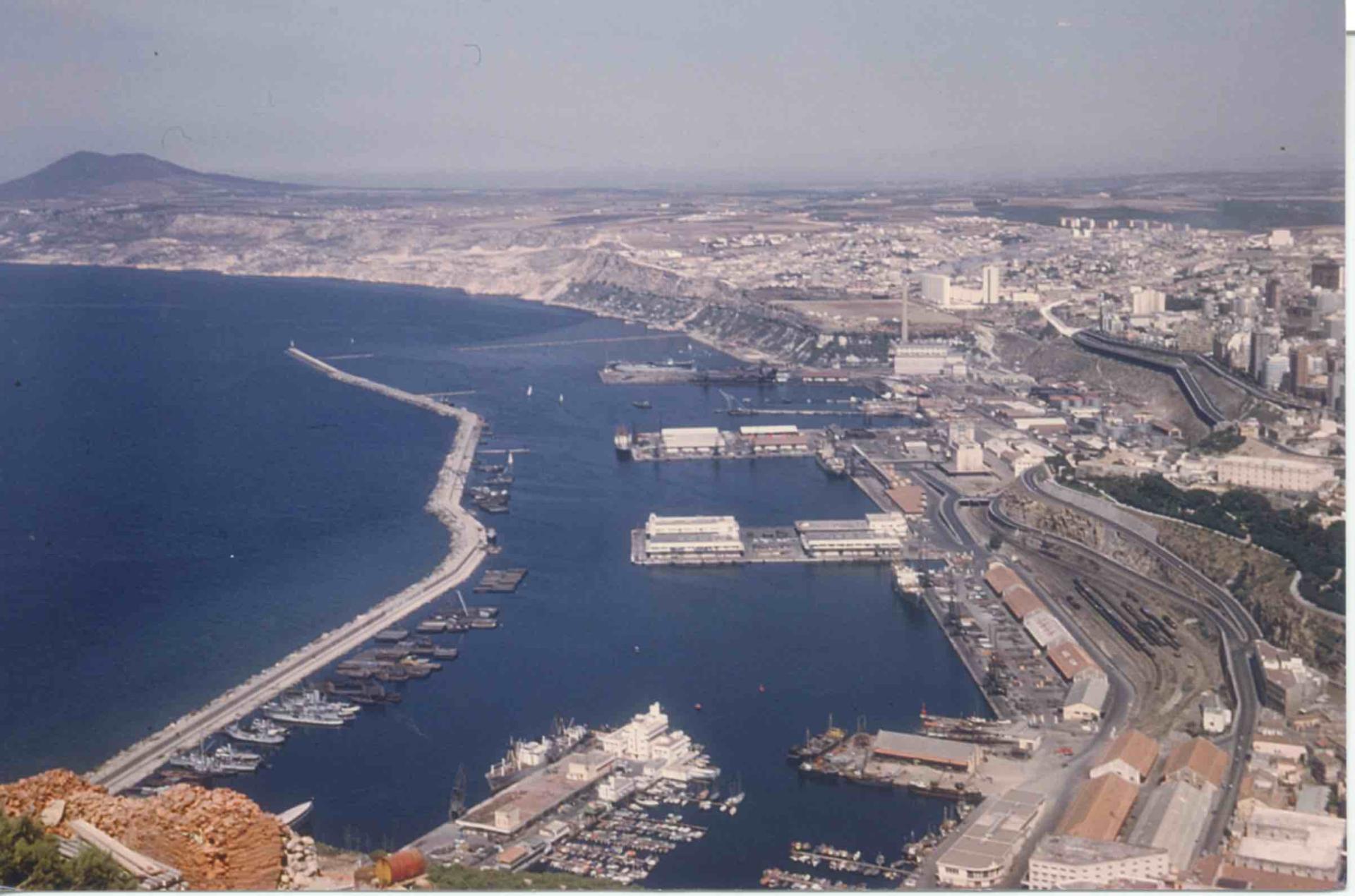 Port vu de santa cruz